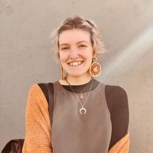 Meet your Posher, Miriam